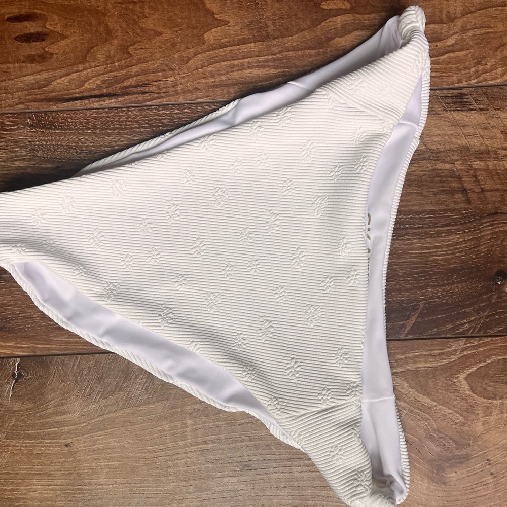 SKATIE Salty Bottom - Honeymoon White (S) - Picture 2 of 6